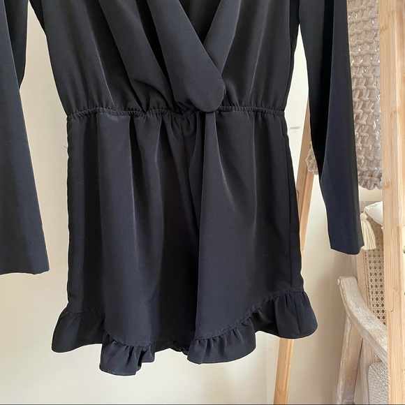 BCBG Wrap Front Ruffle Hem Romper in Black XS - Picture 3 of 5